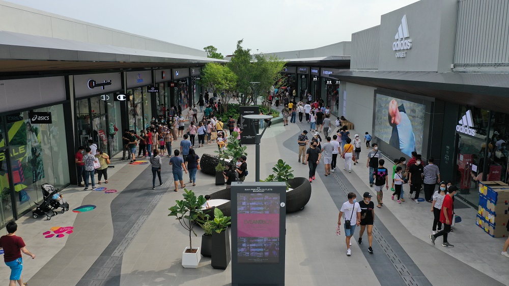 สยามพรีเมี่ยมเอาท์เล็ตไม่ยั้ง เปิดอีก 32 ร้านลดหนักปั๊มยอด