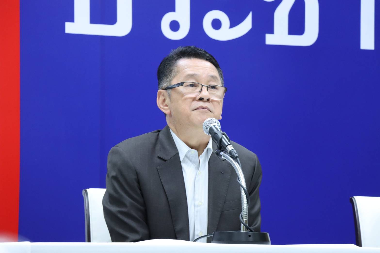เพื่อไทย บอยคอต คณะกรรมการ 7 ฝ่าย จี้ “ประยุทธ์” ลาออกทุกอย่างจบ