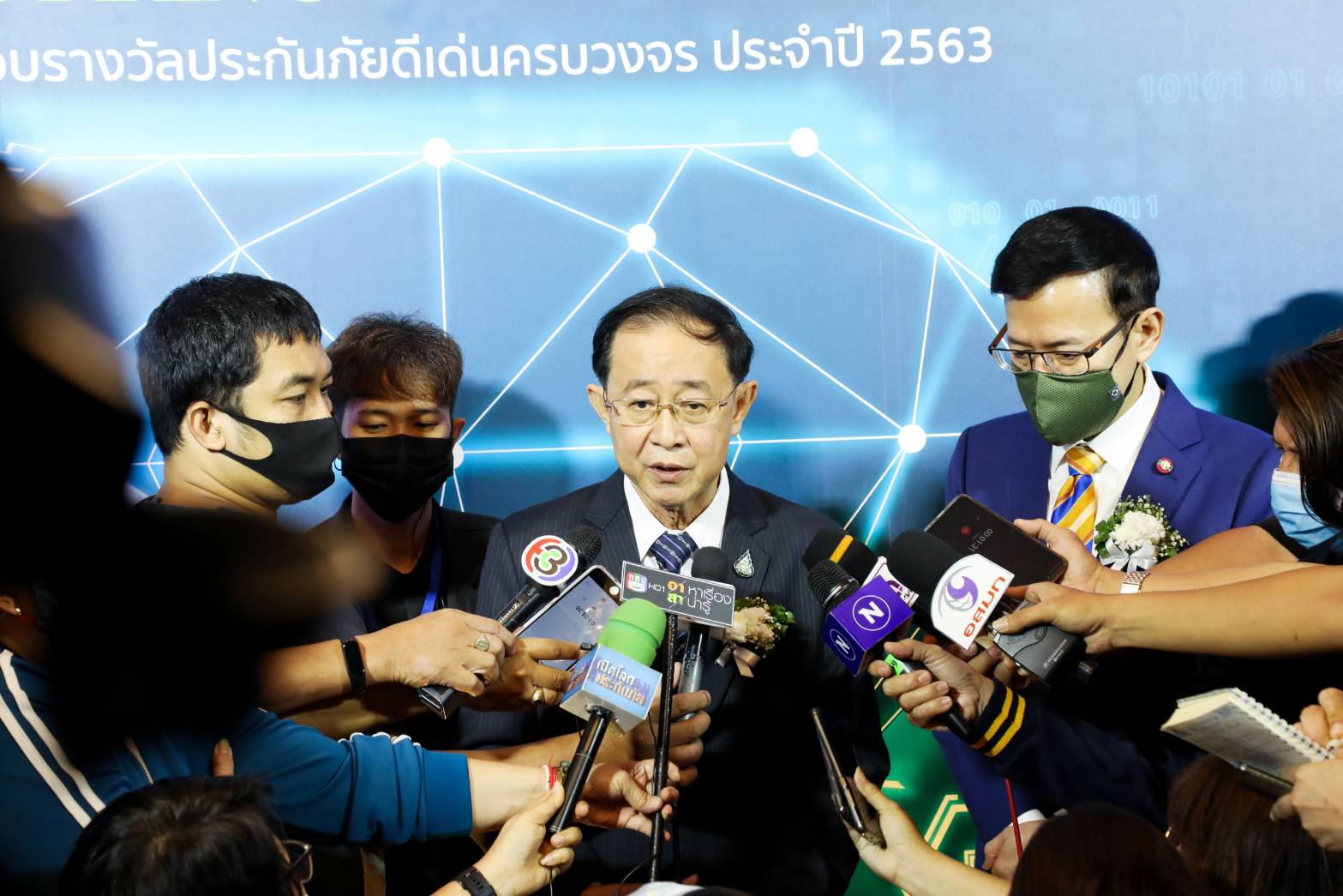 “อาคม” ดันทำประกันสุขภาพเป็นวาระแห่งชาติ ลดความเหลื่อมล้ำ