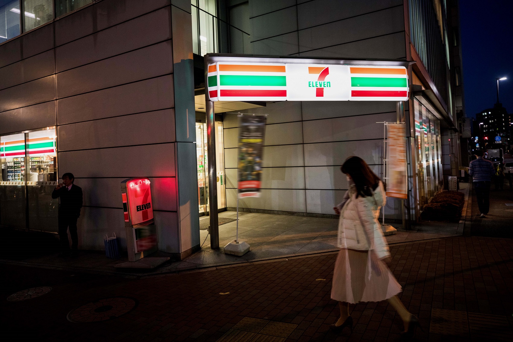 ไม่ต้องไปตลาดสด “7-11” จัดแผงผัก พริก มะนาว ขายถึงหน้าคอนโดฯ