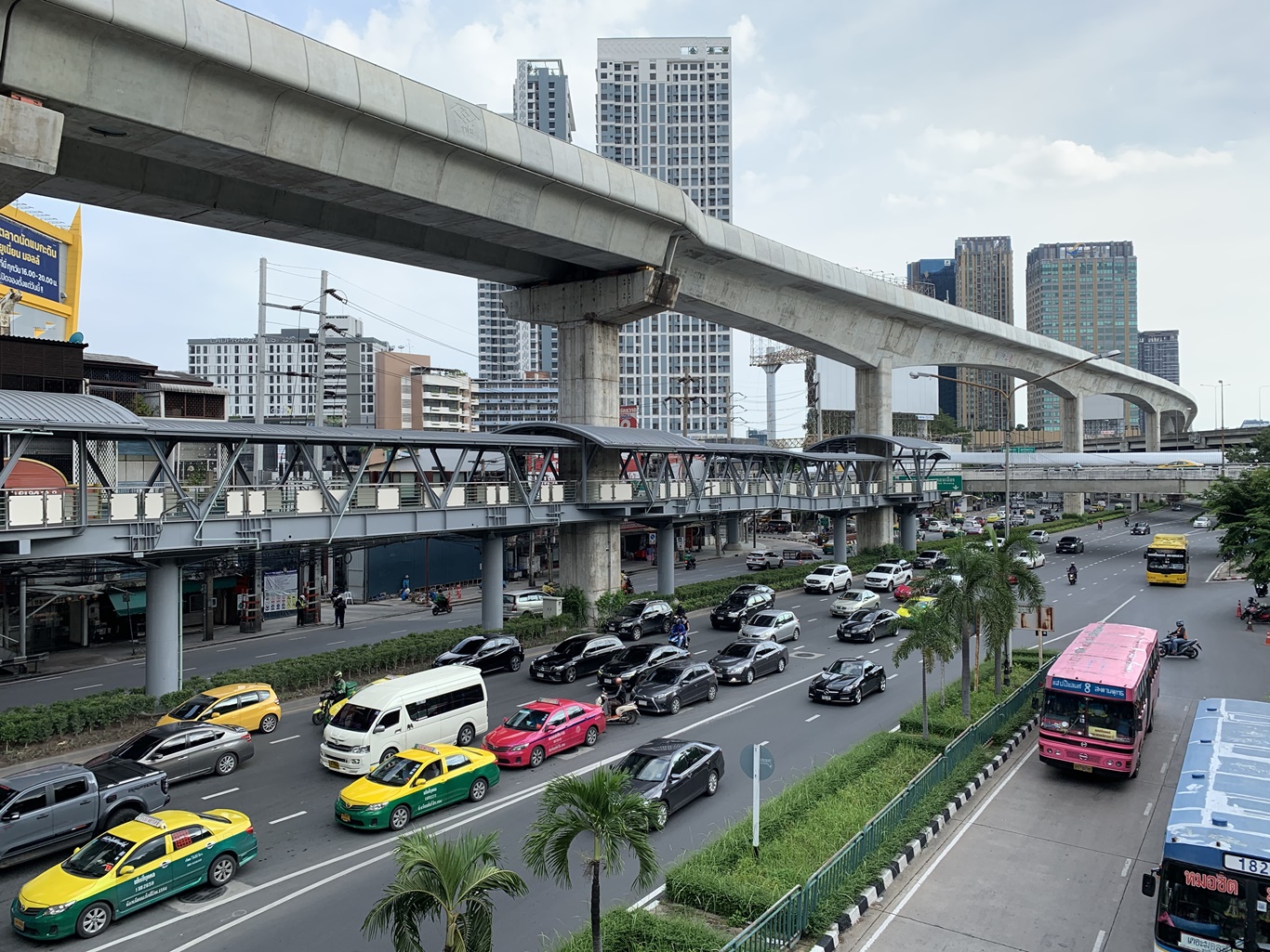 ทางเชื่อม 5 แยกลาดพร้าว