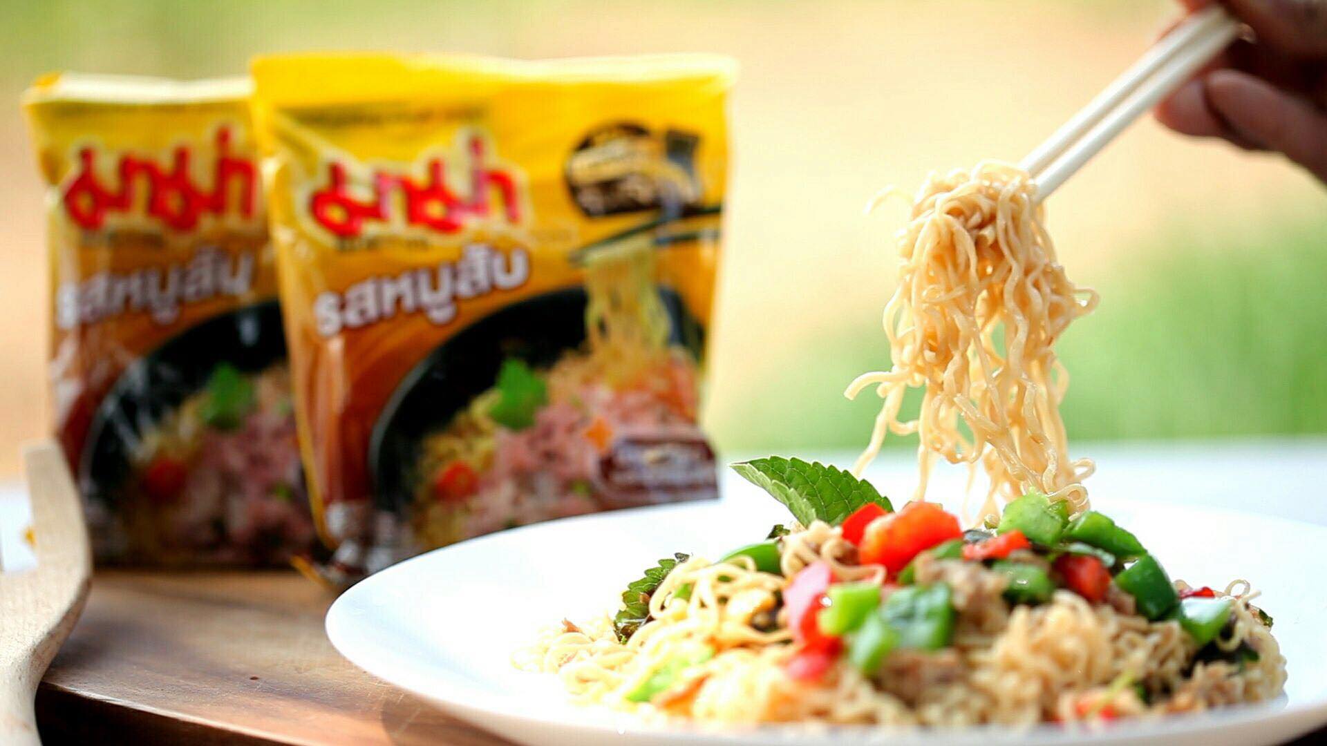 บะหมี่กึ่งสำเร็จรูปยอดร่วงหนัก มาม่าเร่งปรับแผนรายวัน