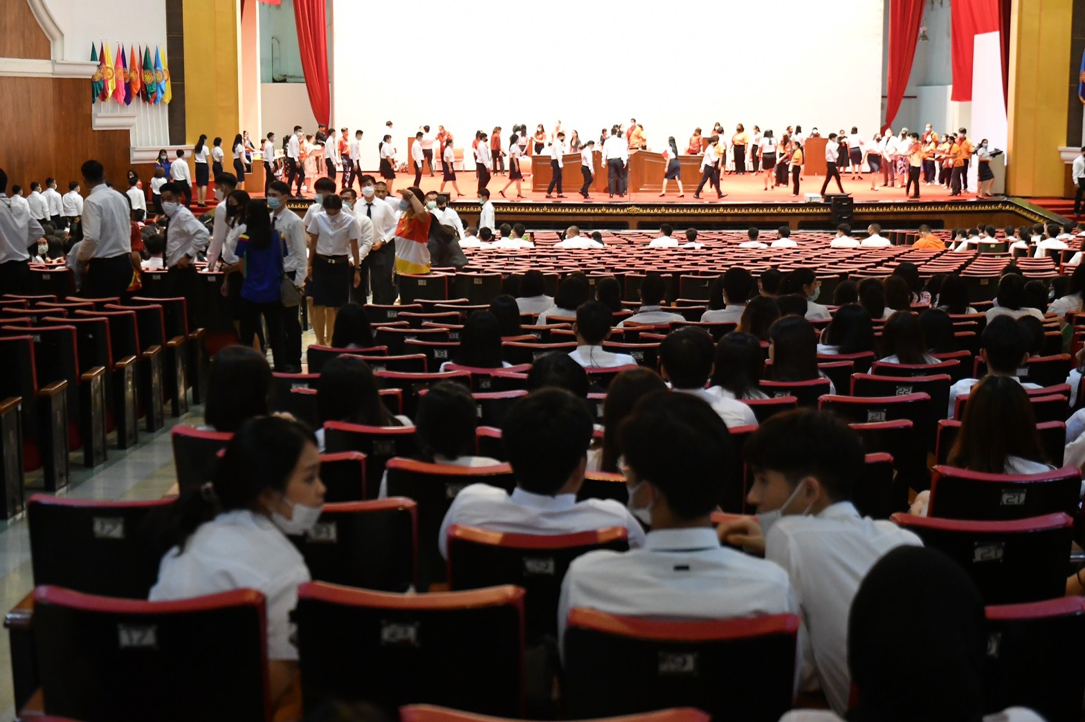 ธรรมศาสตร์