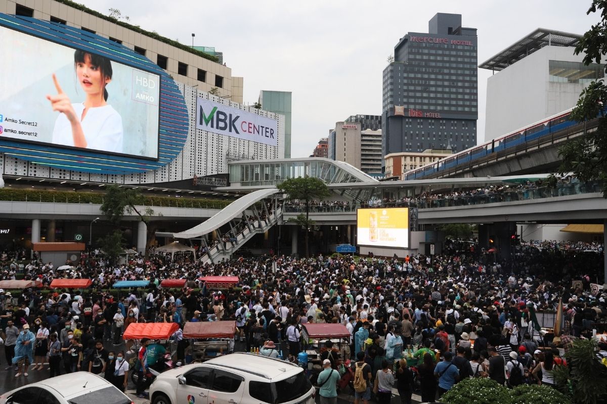เช็ค! เส้นทาง-ขนส่ง เลี่ยงพื้นที่ชุมนุม แยกปทุมวัน
