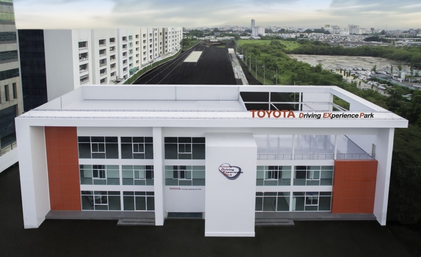 โตโยต้า ย้ายออกออฟฟิศตึกออลซีซั่นส์ ปักหลักสำโรง-บางนา