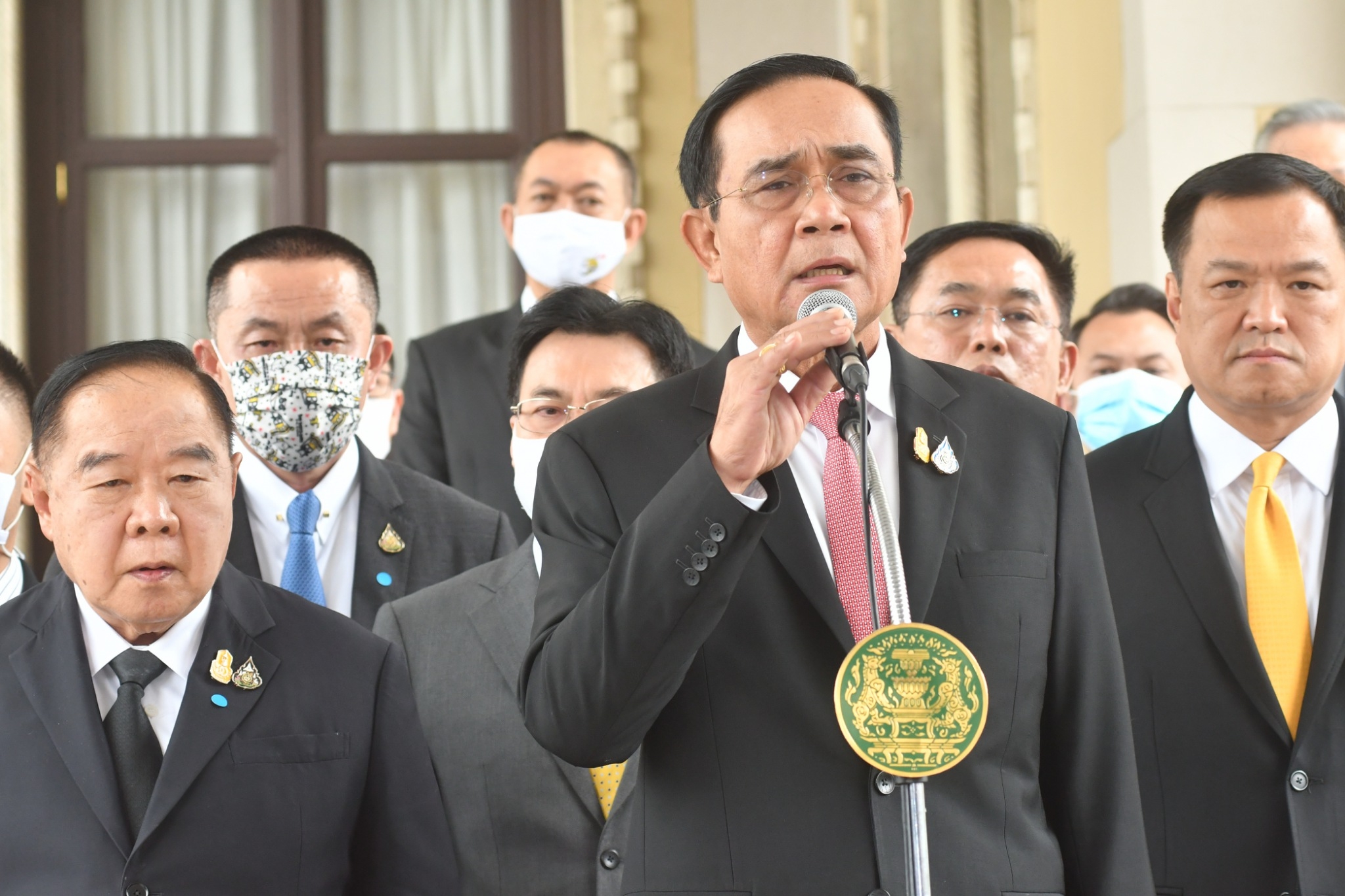 ประยุทธ์ กำชับ ตำรวจ หลีกเลี่ยงการใช้ความรุนแรงกับผู้ชุมนุม