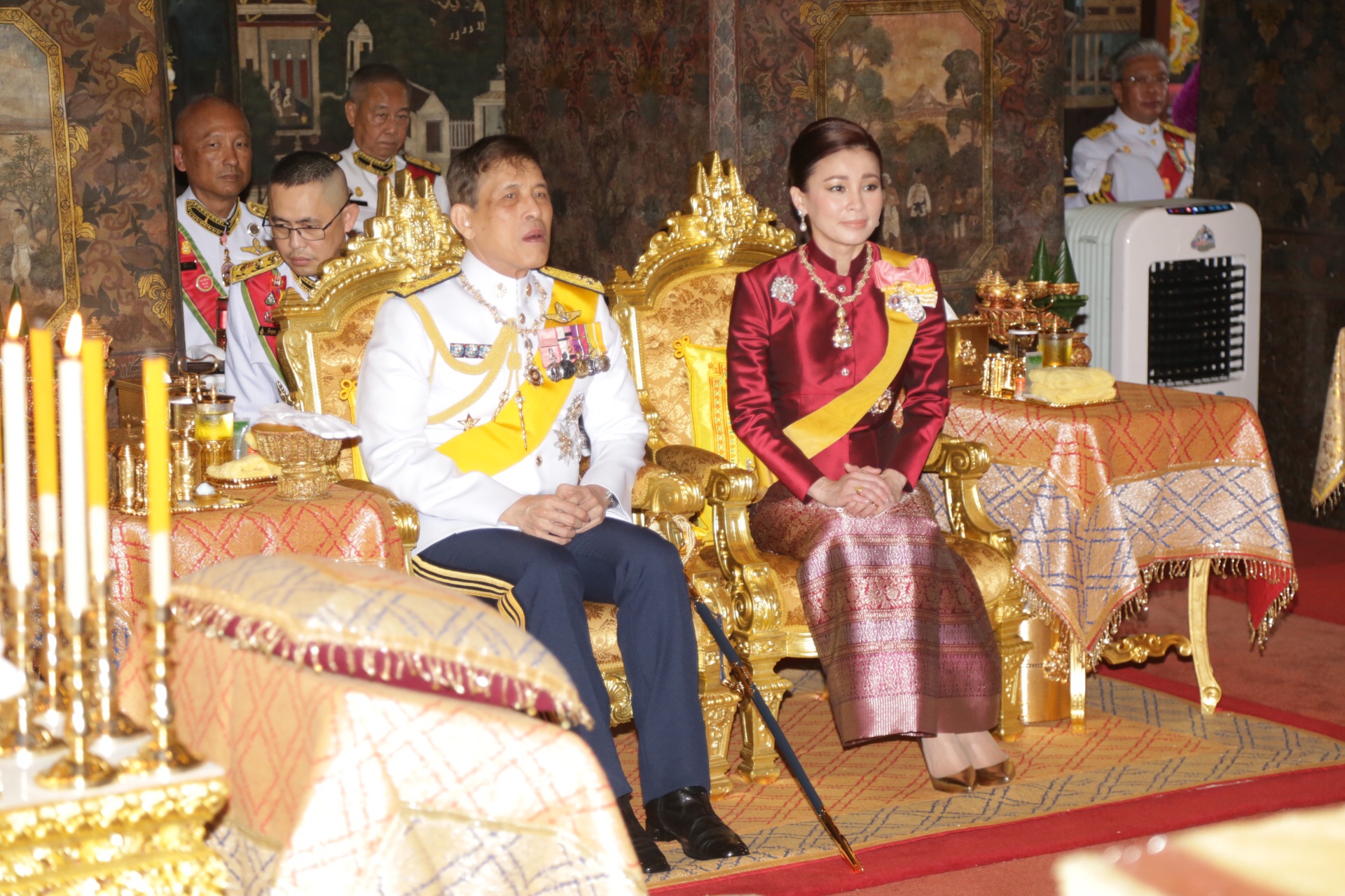 ในหลวง ร.10 3