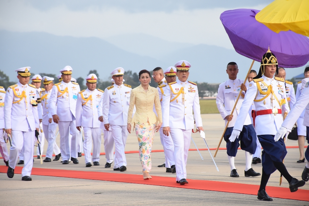 ในหลวง พระราชินี เสด็จฯ ทรงเปิดศาลหลักเมือง จ.พัทลุง