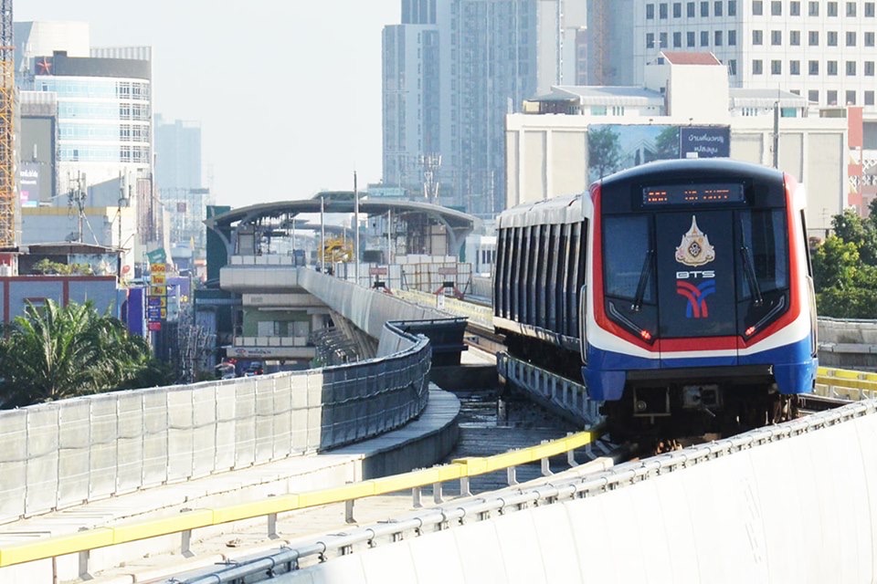 เปิดค่าโดยสารรถไฟฟ้า “BTS-MRT” ใครถูกใครแพง
