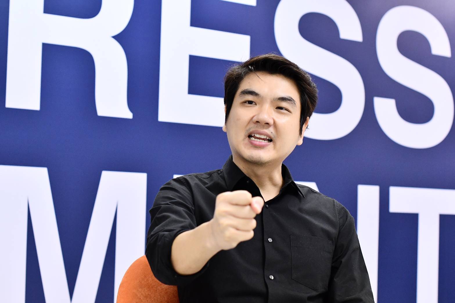 ปิยบุตร เขียน จม. เปิดผนึก ขอ ‘เพื่อไทย’ รับร่าง รธน.ไอลอว์