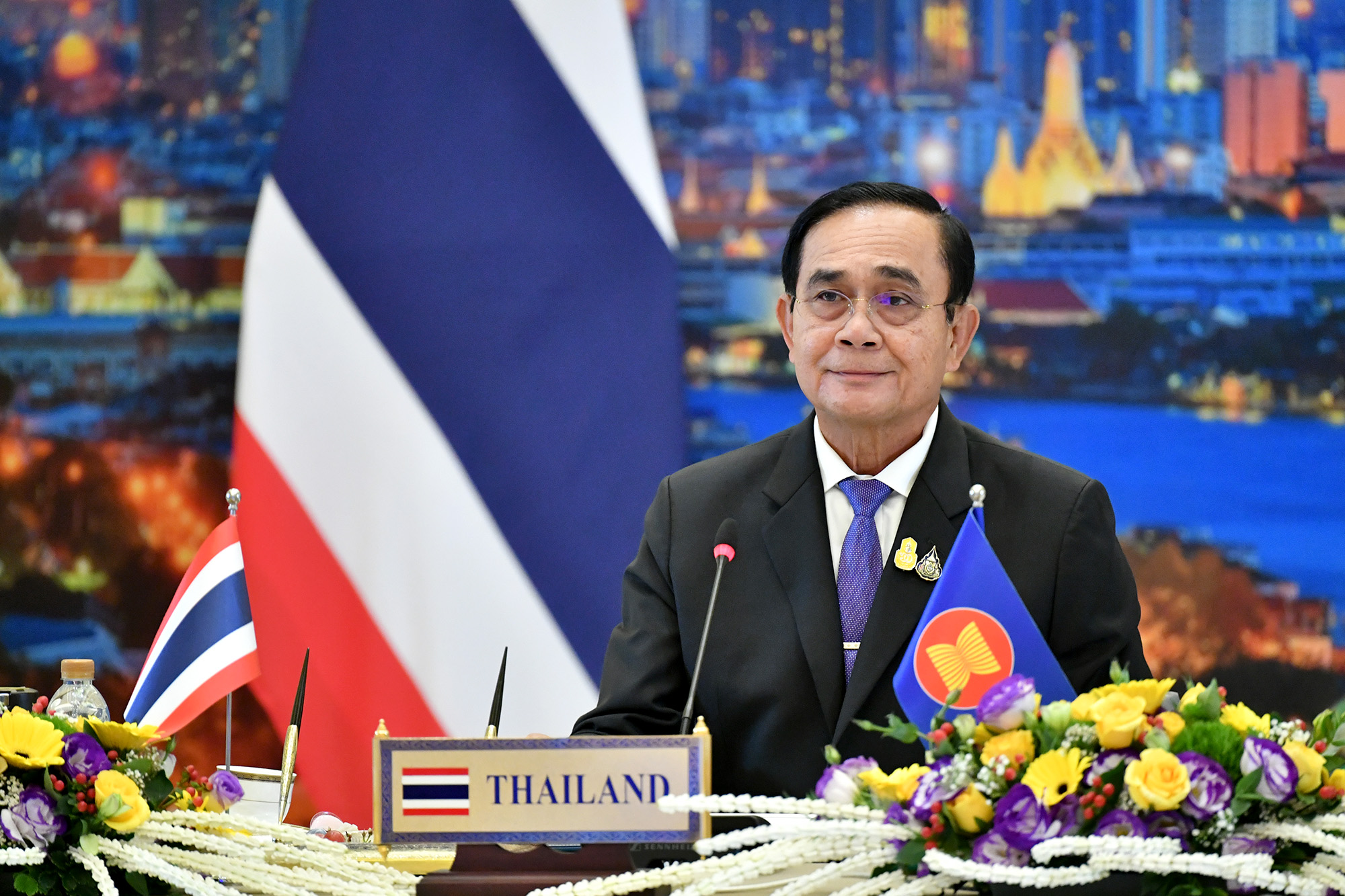 ประยุทธ์-หลี่ เค่อเฉียง ชื่นมื่น “มิตรในยามยากคือมิตรแท้”