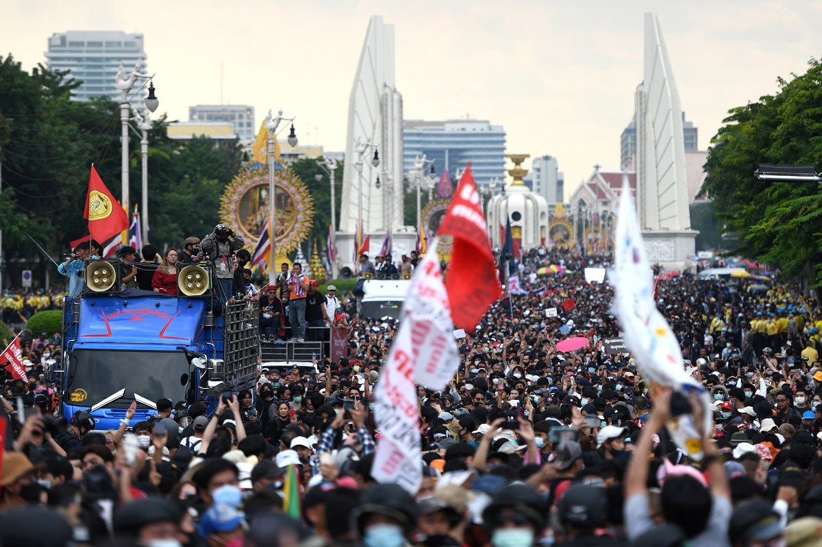 “ราษฎร” ประกาศชุมนุมใหญ่ 8 พ.ย. ที่ อนุสาวรีย์ประชาธิปไตย