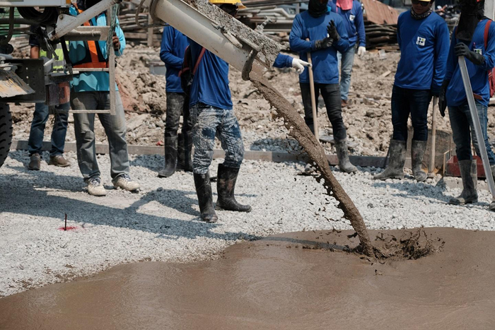 ก่อสร้าง This image is not belong to us