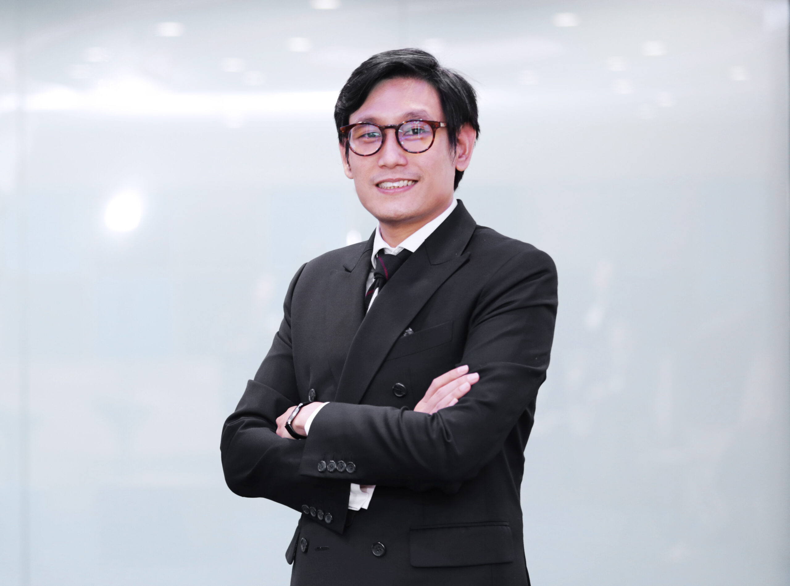 คมศร ประกอบผล
