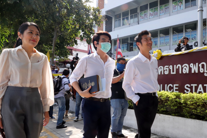 ธนาธร-ปิยบุตร-ช่อ (1) ธนาธร-ปิยบุตร-ช่อ .