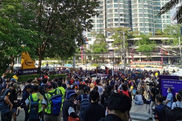 โบรกฯ ประเมินม็อบ 25 พ.ย.ย้ายสถานที่ชุมนุม ลดแรงกดดันต่อตลาดหุ้น