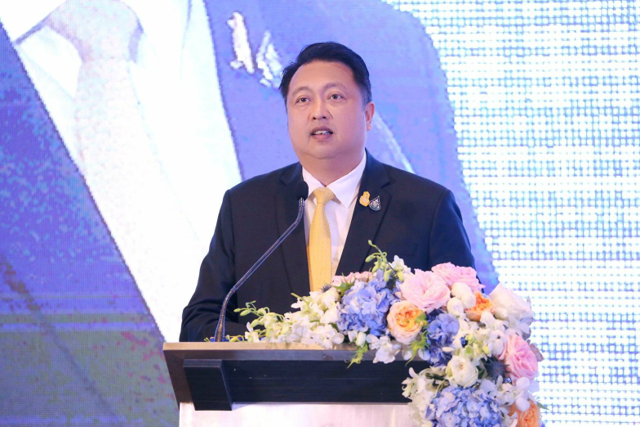 “สุชาติ” รมว.แรงงาน เปิดเวทีการประชุมวิชาการประกันสังคม ประจำปี 2563