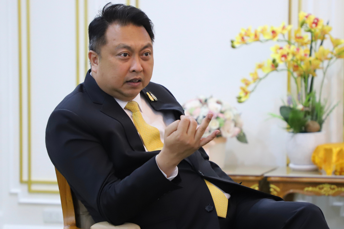 เปิดใจ ‘สุชาติ’ ทาบบารมี ‘คุณปลื้ม’ ค้ำเก้าอี้ ‘ประยุทธ์-บิ๊กป้อม’ ยาว 4 ปี