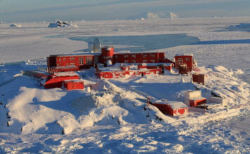 FILE PHOTO: General view of Chile's Bernardo O'Higgins army base at Antarctica