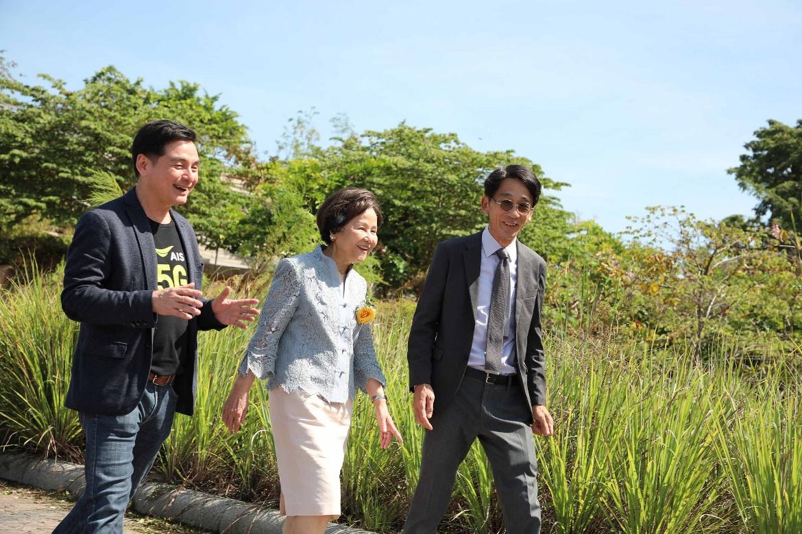 เอไอเอส จับมือ ธรรมศาสตร์ เปิดตัว SDG Lab by Thammasat & AIS ศูนย์ปฏิบัติการเพื่อความยั่งยืนแห่งแรกในเอเชีย นำ 5G/IoT แก้ไขปัญหาสิ่งแวดล้อมอย่างยั่งยืน
