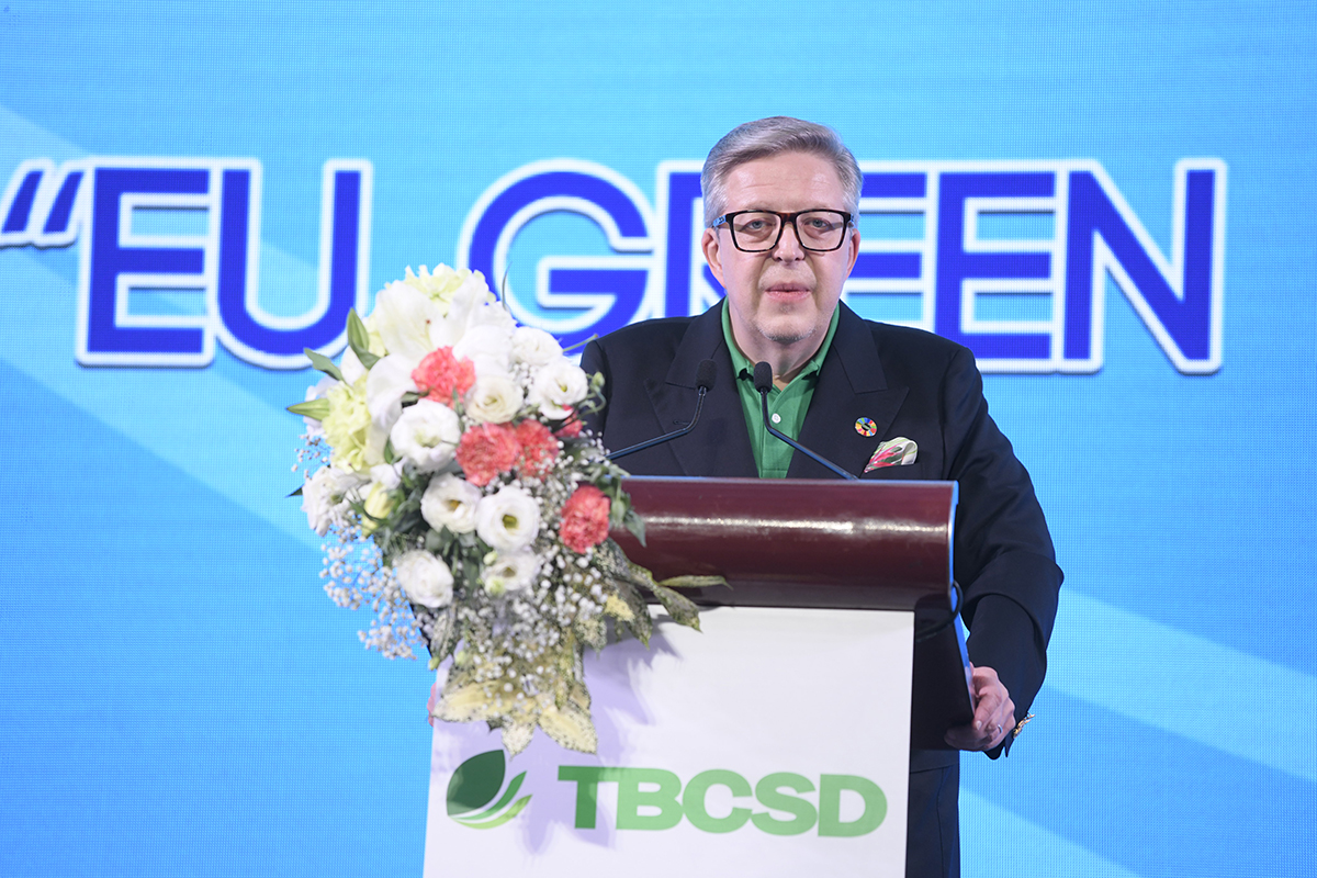 ปีย์กะ ตาปิโอละ เอกอัครราชทูตสหภาพยุโรป ประจำประเทศไทย