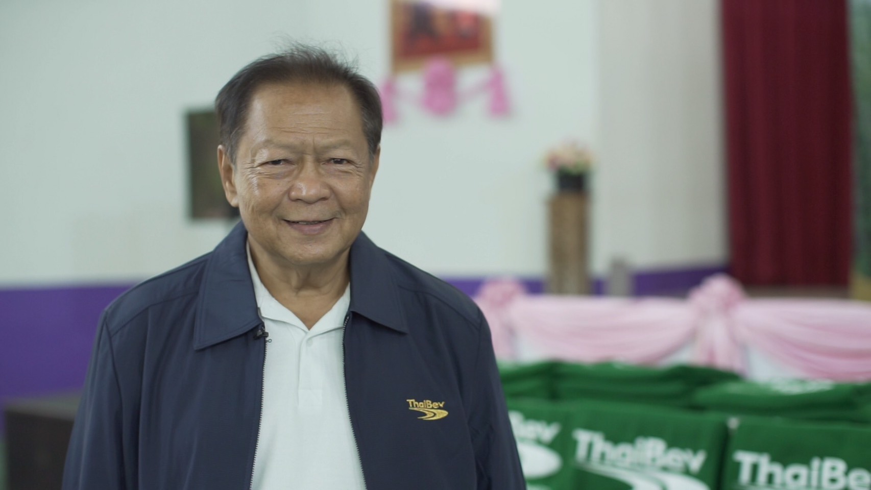 อดิศักดิ์ เทพอาสน์ ที่ปรึกษากรรมการผู้อำนวยการใหญ่ บริษัท ไทยเบฟเวอเรจ จำกัด (มหาชน)