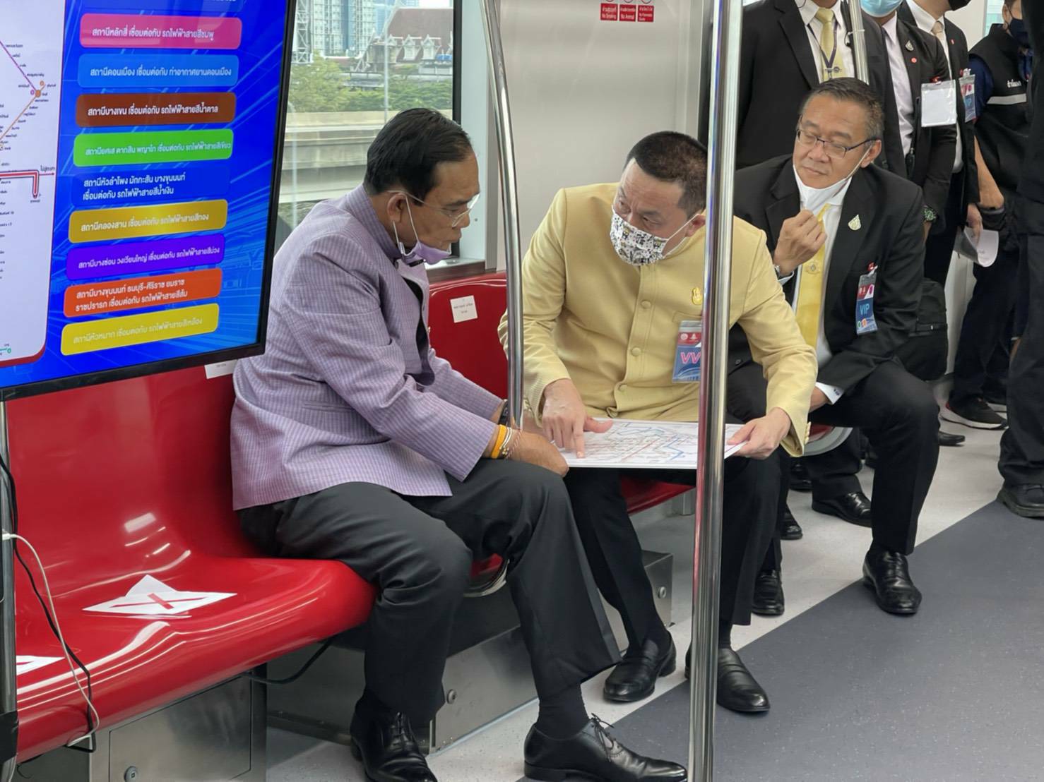 “ศักดิ์สยาม” นั่งไม่ติด “นายกฯ-อีอีซี” เร่งโปรเจ็กต์ “คมนาคม”