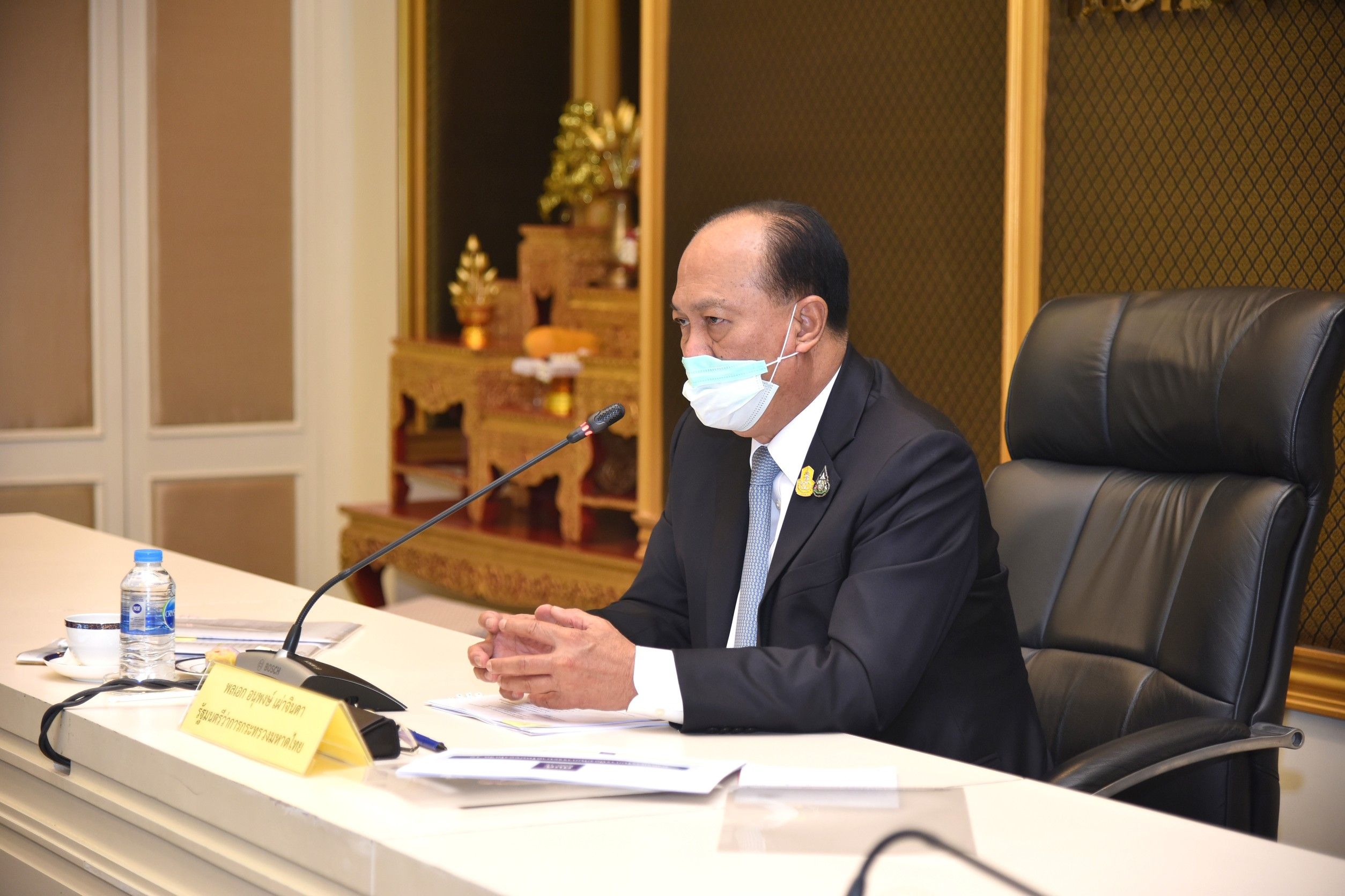 “อนุพงษ์” สั่งผู้ว่าฯ คุมเข้มบ่อนพนัน – แรงงานเถื่อน ขอคนไทยอยู่บ้านช่วงปีใหม่