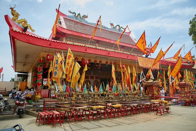 เสริมบุญบารมี เที่ยวงานเทศกาล “ถือศีลกินผัก” จ.ภูเก็ต ที่ใหญ่ที่สุดในเอเชีย