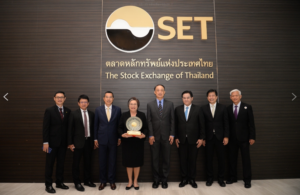 BAM  รับรางวัล  Best Deal of the Year Awards