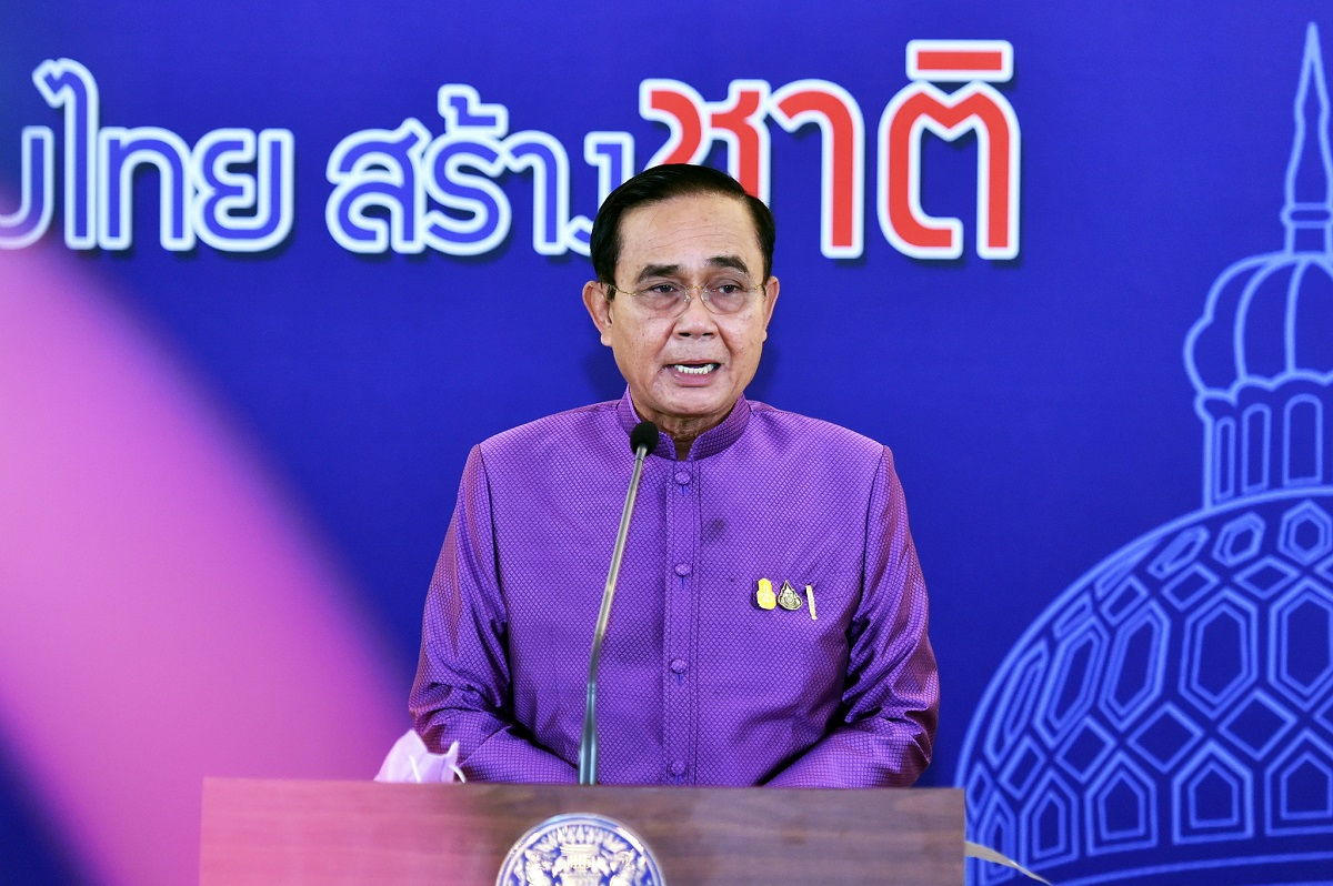 “ประยุทธ์” ขู่บ่อนพนัน-นายหน้าแรงงานเถื่อน ล็อกดาวน์หลังปีใหม่