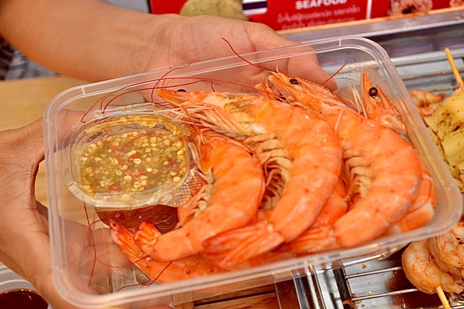 กรมประมง ยันสินค้าสัตว์น้ำปลอดภัย แนะไม่ควรทานดิบ-ไม่ใช้มือสัมผัสโดยตรง
