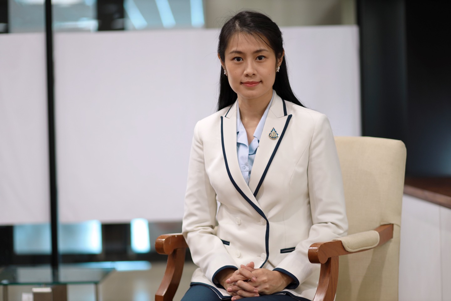 พลังประชารัฐ ตื่นโควิดระบาดระลอกสอง สมุทรสาคร เลิกจัดงานปีใหม่