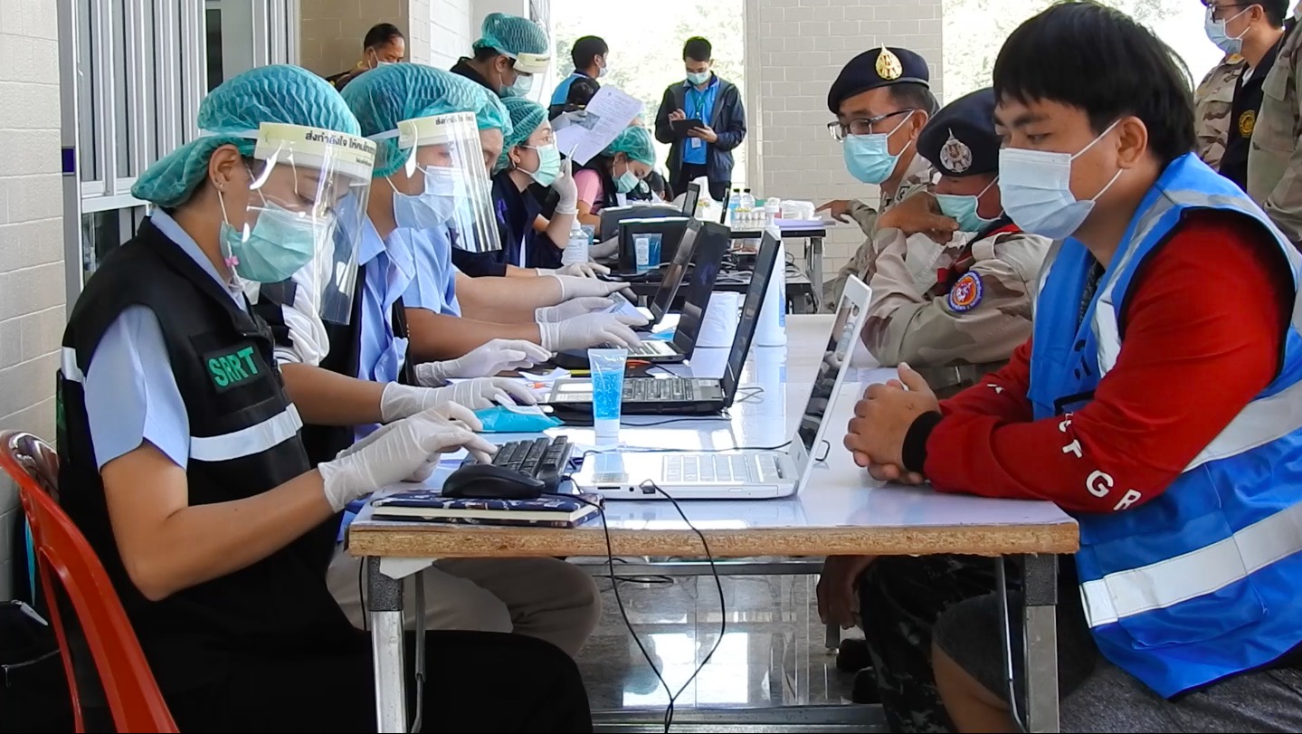 คนไทยในโรงแรมวันจีวัน ท่าขี้เหล็ก เมียนมา อยากกลับเชียงรายนับร้อย