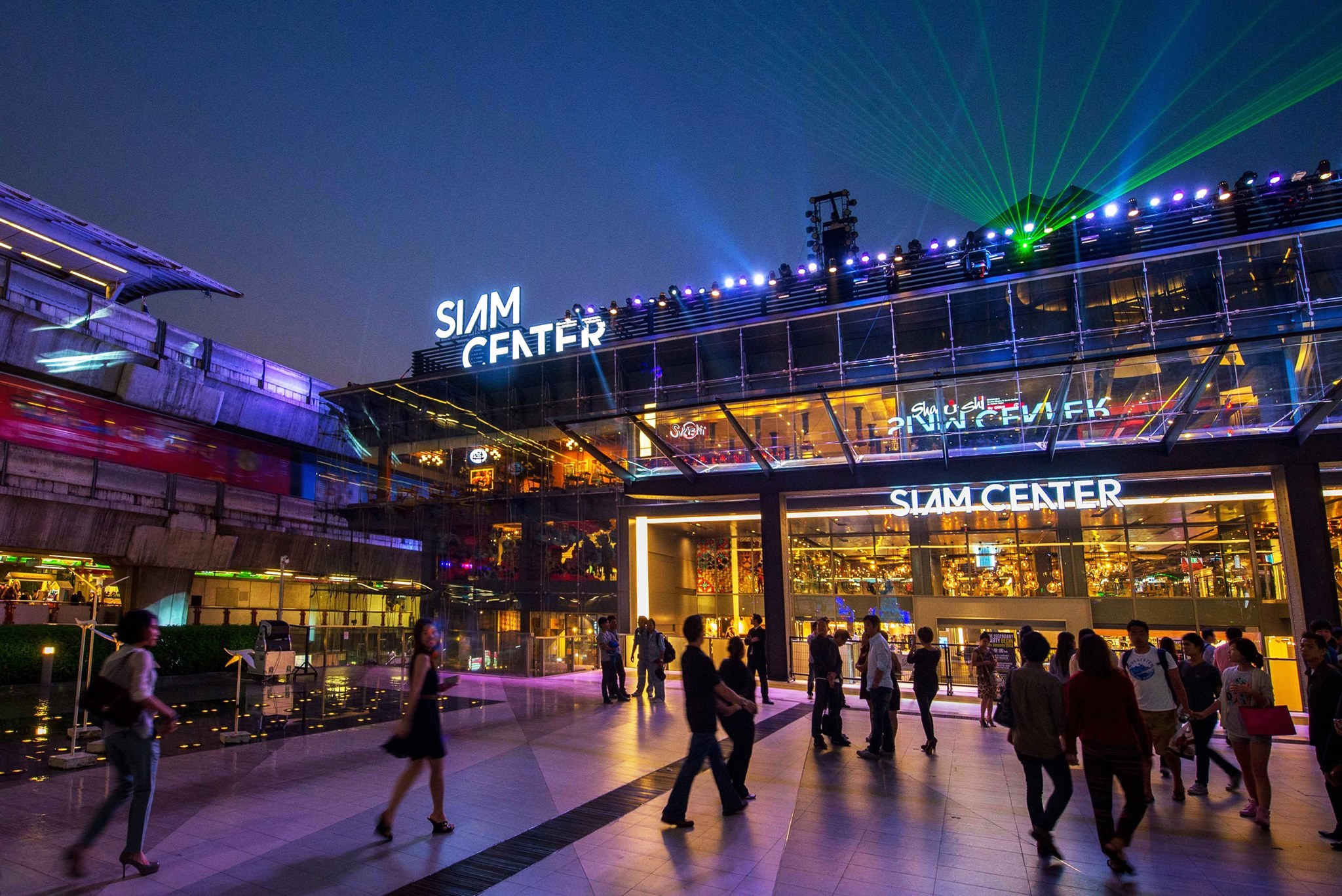 3 siam-paragon-shopping-mall-in-bangkok-lancaster-bangkok-5-star