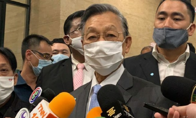 ชวน-หลีกภัย-1