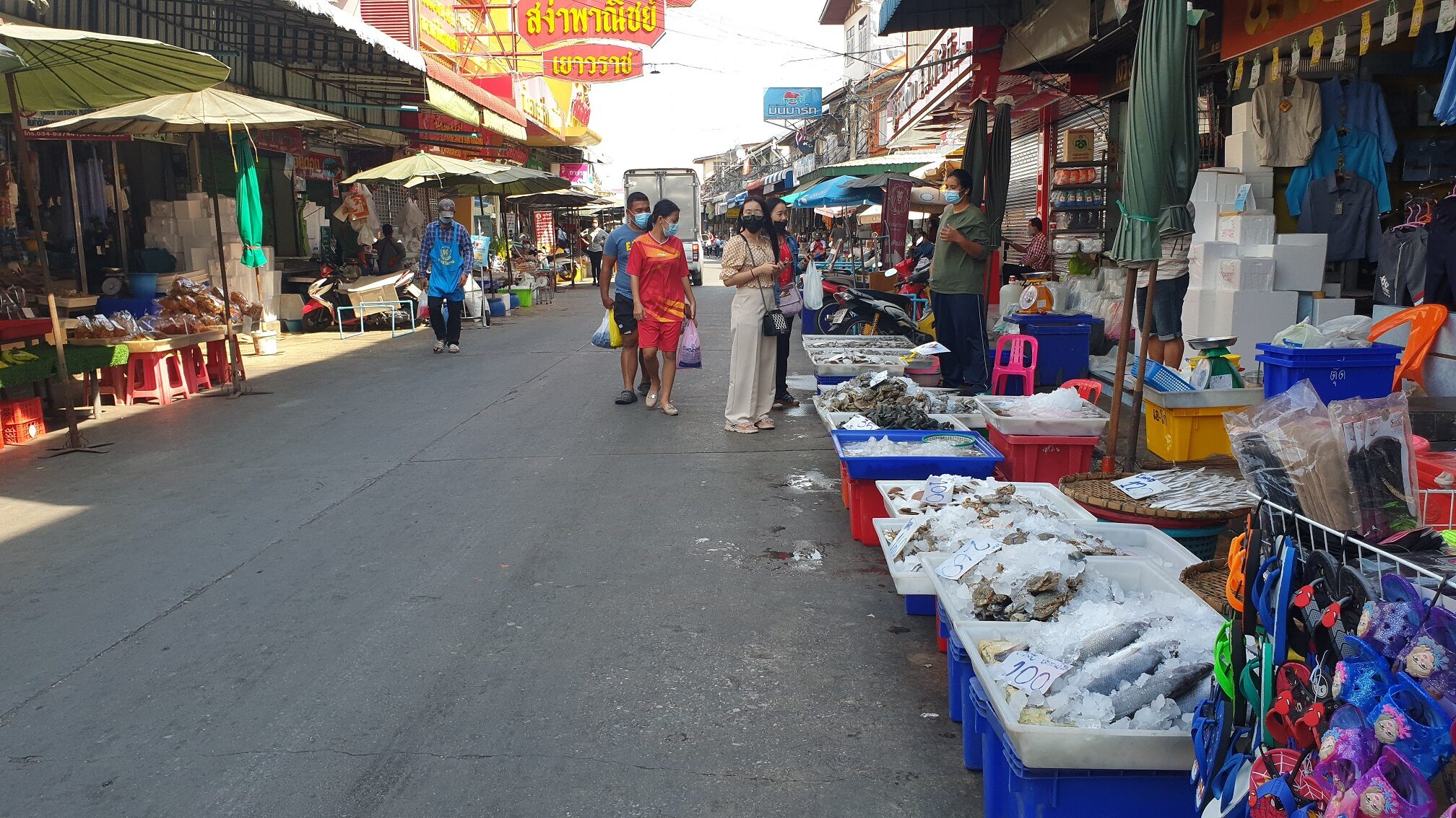 นครศรีฯ เปิดไทม์ไลน์ ผู้ติดเชื้อโควิด 1 ราย แม่ค้าเครื่องแกงตลาดมหาชัย