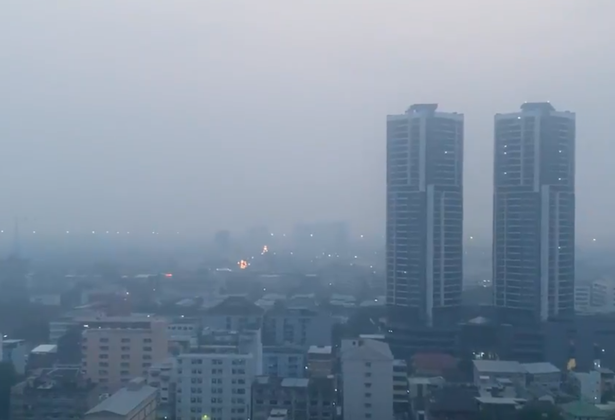 PM 2.5 เช้านี้ (14 ธ.ค.) คลุม 58 เขต กทม.-ปริมณฑล ชาวเน็ตแห่แชร์