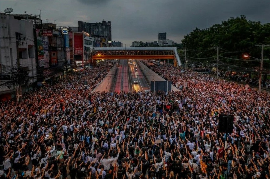 ชุมนุมแยกเกษตร ติด 1 ใน 100 ภาพ ดีที่สุดปี 2020 ของ TIME