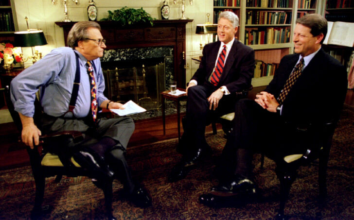 FILE PHOTO: President Clinton and Vice-President Al Gore are interviewed by Larry King June 5 at the White House..