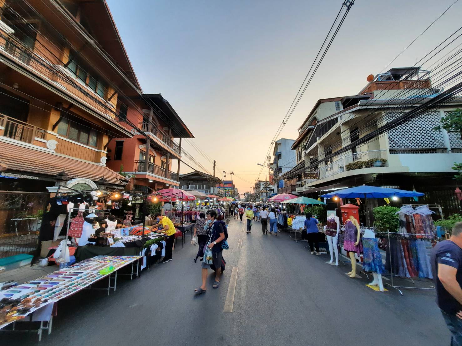 เชียงใหม่ฉลุย กาดนัด/ถนนคนเดิน เปิดได้ 20 ม.ค.นี้ ย้ำมาตรการป้องกันโรคเคร่งครัด