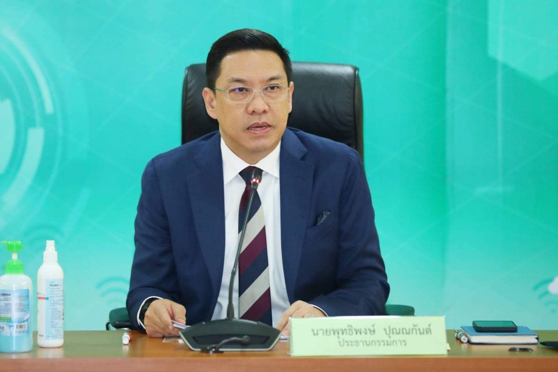 “พุทธิพงษ์” ดันศูนย์ดิจิทัลชุมชน อัพสกิลชาวบ้านค้าขายออนไลน์