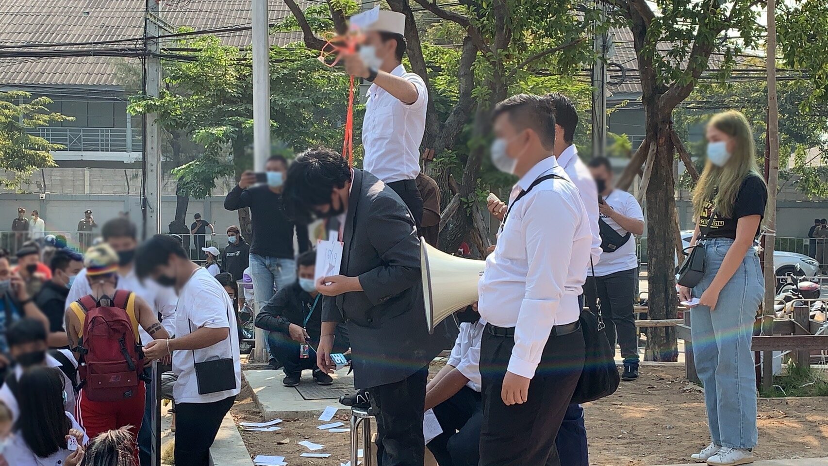 “คนจะรักชาติ ไม่สร้างหนังเขาก็รัก” เครือข่ายรามฯ ยื่นหนังสือ “ชวน”