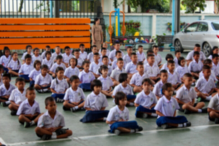 นักเรียน - เรียนออนไลน์ นักเรียน - เรียนออนไลน์