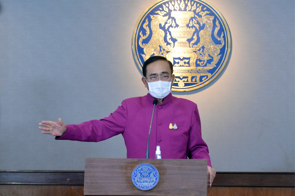 ประยุทธ์ เล็งเยียวยา ข้าราชการ-ลูกจ้างวิสาหกิจ อดรับสิทธิ์ “เราชนะ”