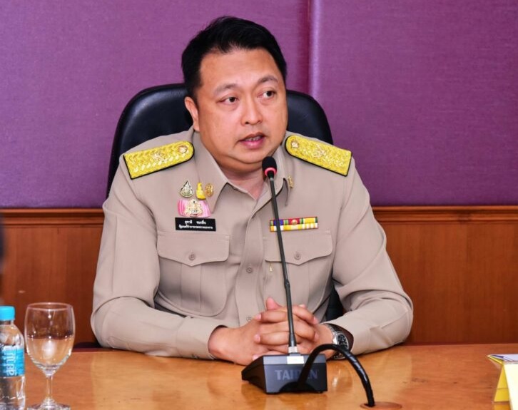 รมว.แรงงาน เตือนแรงงานต่างด้าว “นายหน้าเถื่อน” หลอกต่อวีซ่า