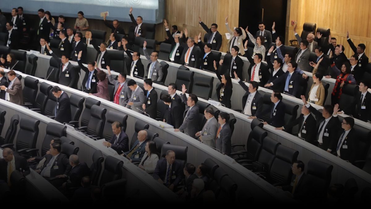 ย้อนรอยจำนวนมือรัฐบาล ผ่านไว้วางใจ 16 รัฐมนตรี 3 พรรค