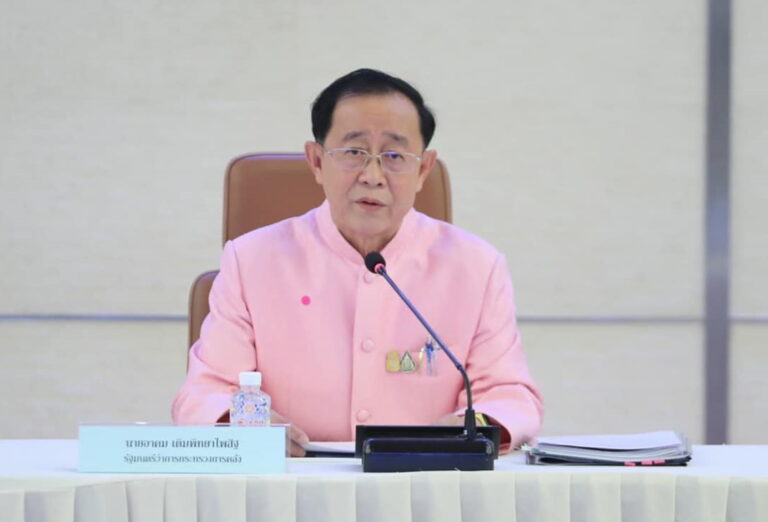 คลัง ยัน คนละครึ่ง ลงทะเบียน ราบรื่น เล็งต่อเฟส 3