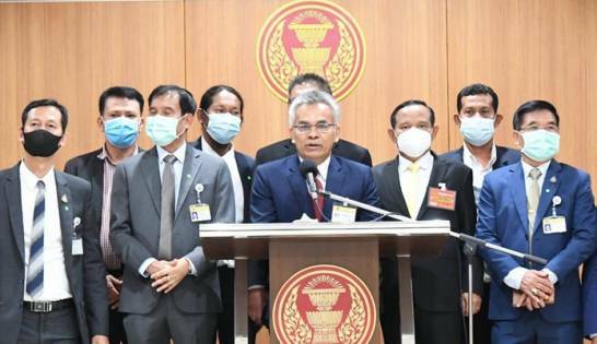 ส.ส.ใต้ หนุน “อาญาสิทธิ์” เลือกตั้งซ่อม ซัด ปชป.ทุจริต ไม่ต้องแคร์มารยาท