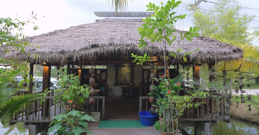 ไวรัสทำร้านเรือนไม้กระบี่วูบ ชี้รัฐอุ้ม SMEs ต้องลดดอกเบี้ย